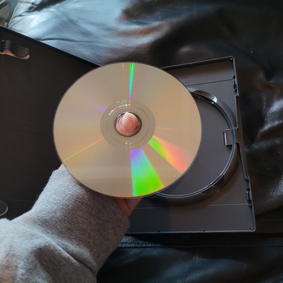 Disney Tron Legacy DVD - Picture 3 of 4